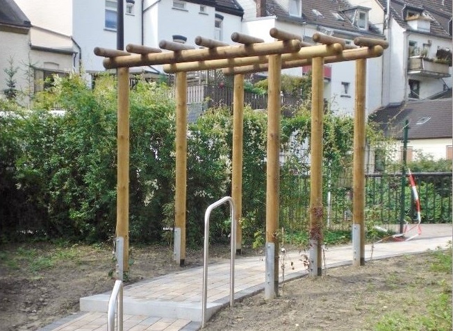 Rankbogen mit Reitern